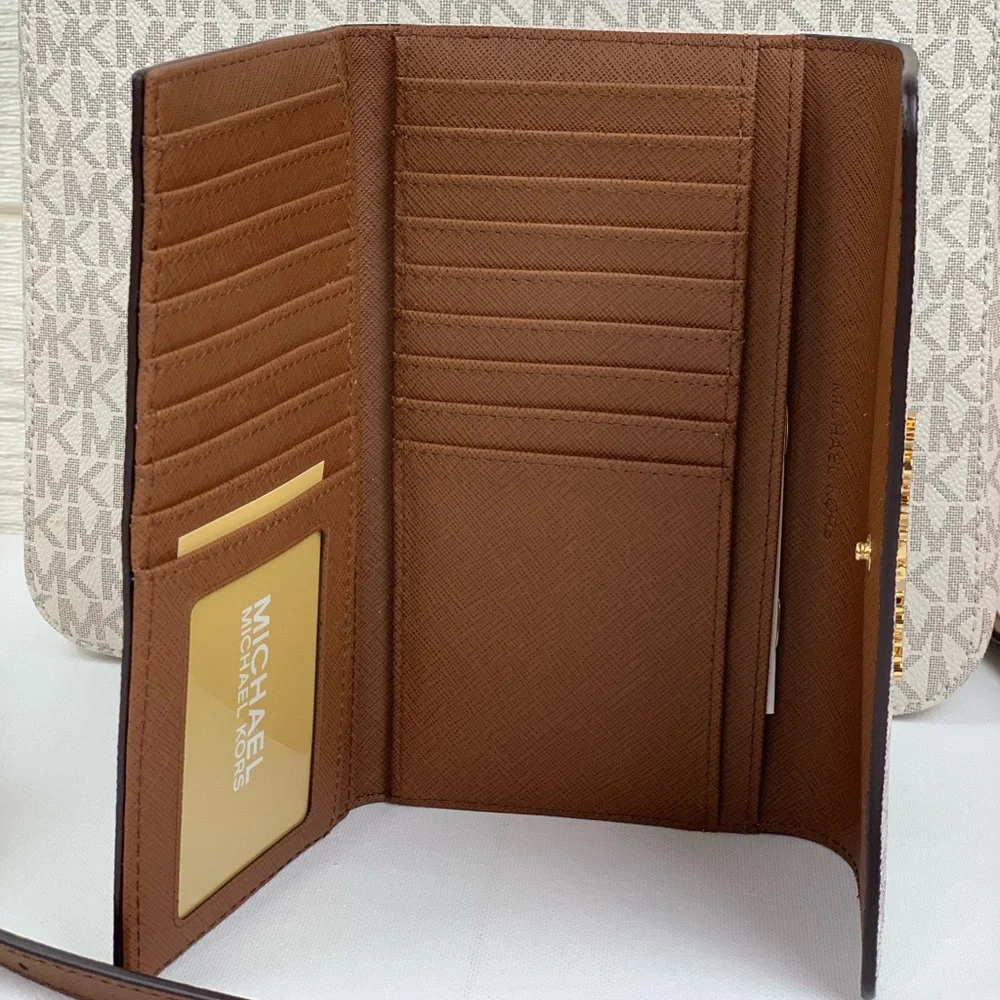 🌺Michael Kors LG Crossbody Bag & Wallet Set